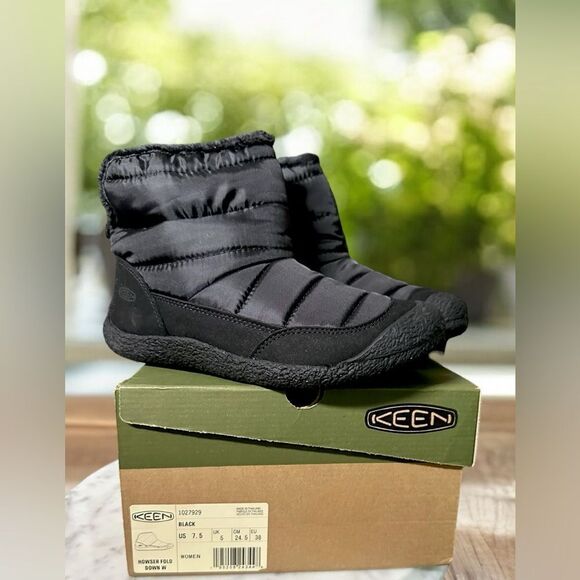 NEW KEEN Insulated Winter Snow Howser Fold Down Boot Size EU 38 Womens 7.5 - Picture 2 of 14